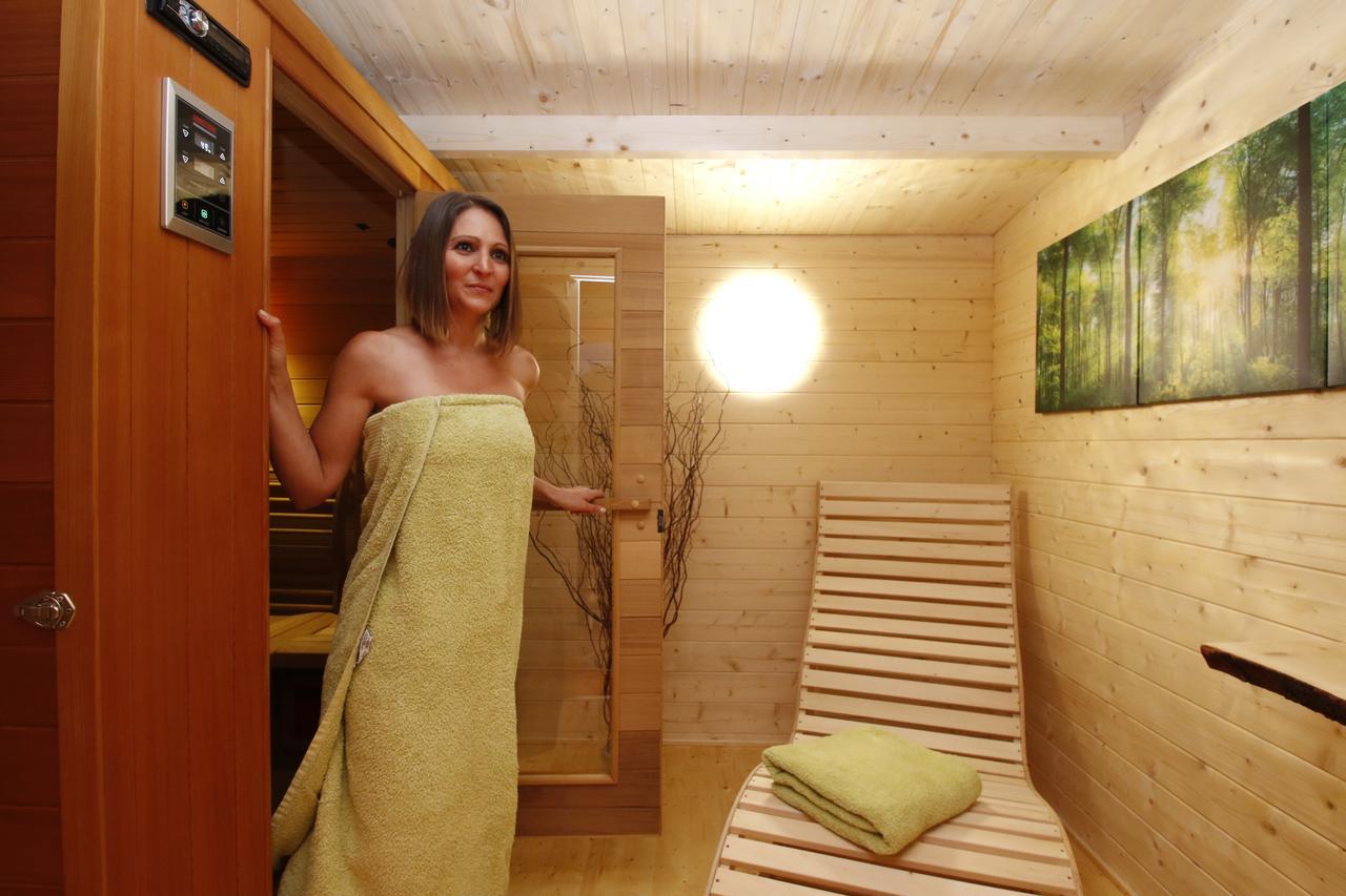 Luxus Appartement Schwarzwald Bei Freiburg 4 Schlafzimmer Sauna Sölden Exterior foto